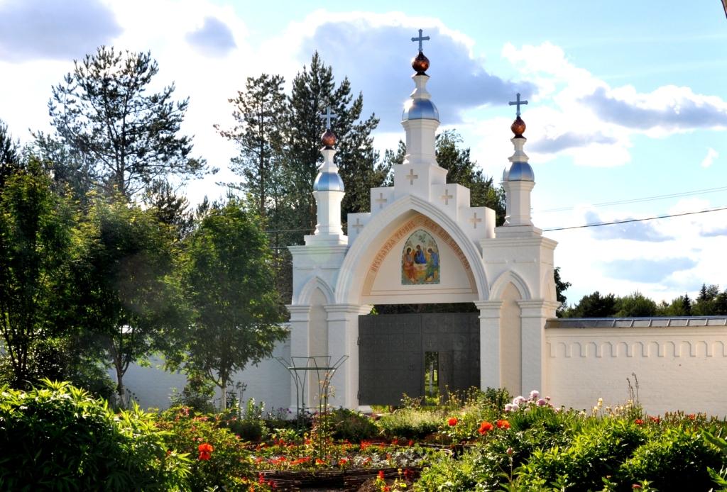 Павло-Обнорский монастырь.JPG